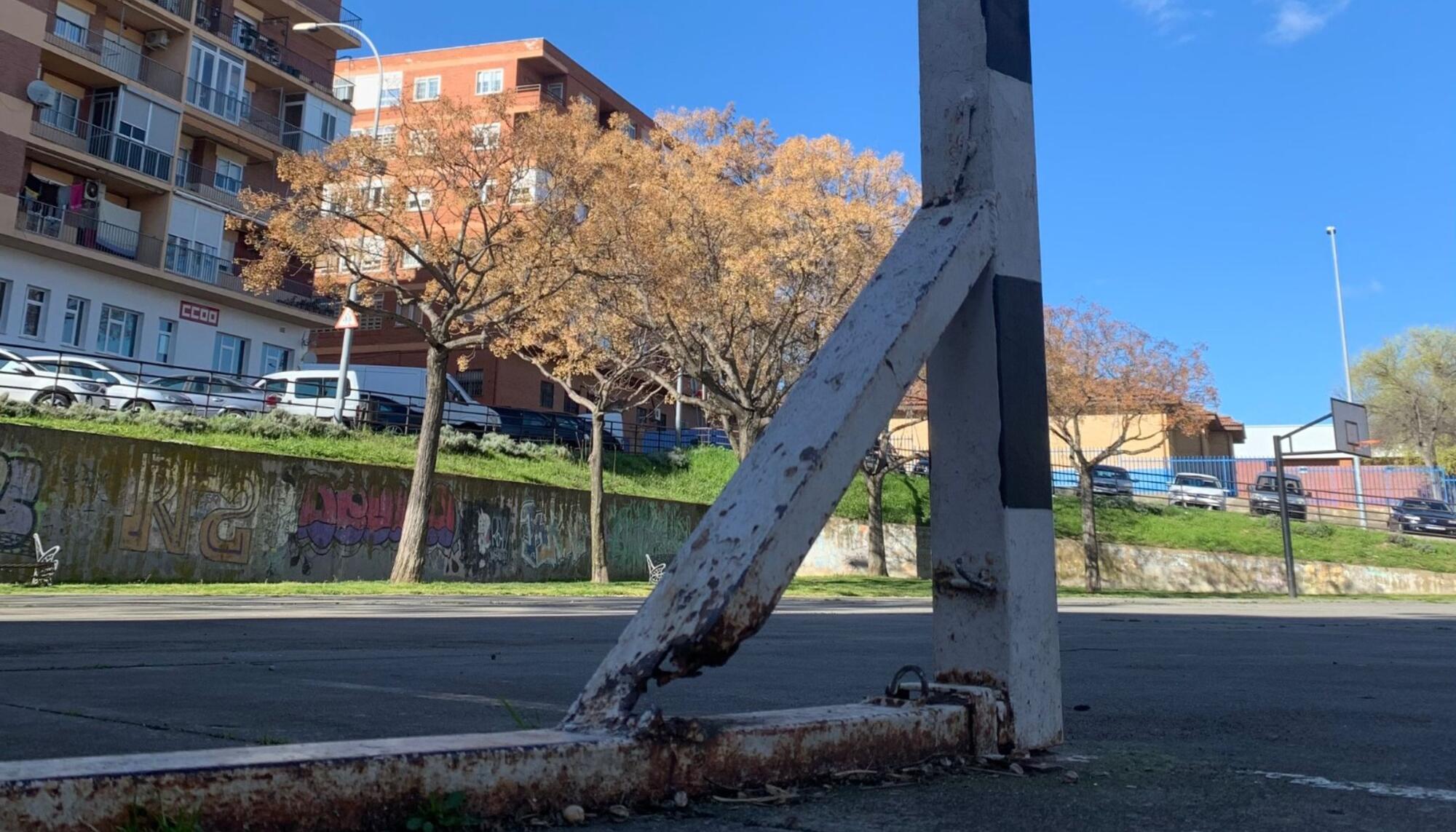 Pista de fútbol barriada